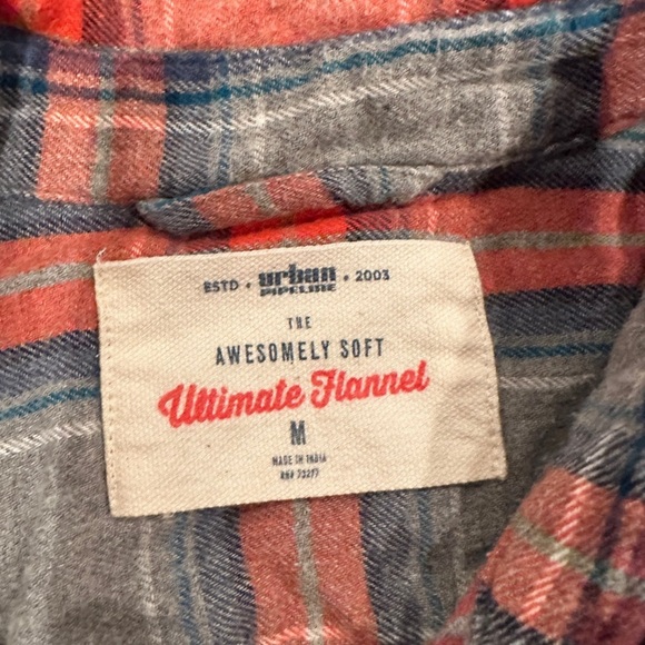 Lot of 2 medium Urban Pipeline flannel shirts - Picture 5 of 5